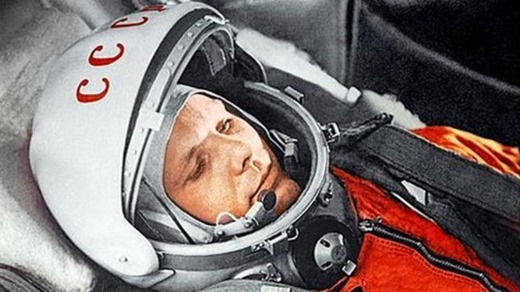 [2011_6_30_Nq52N0oeXWsZr8qN8Sa3z5-144085c3ecb2e7c27766cf2019500a77-1309468090-76%255B2%255D.jpg]