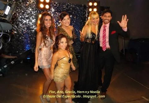 Flor, Ana, Grecia, Hernn y Noelia.JPG