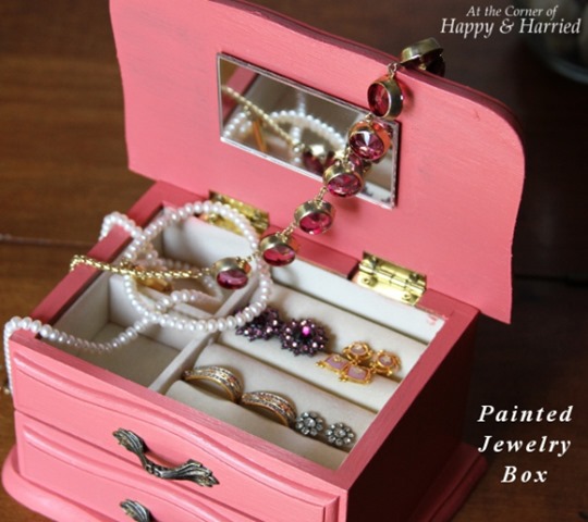 [painted-wooden-jewelry-box-with-jewels%255B4%255D.jpg]