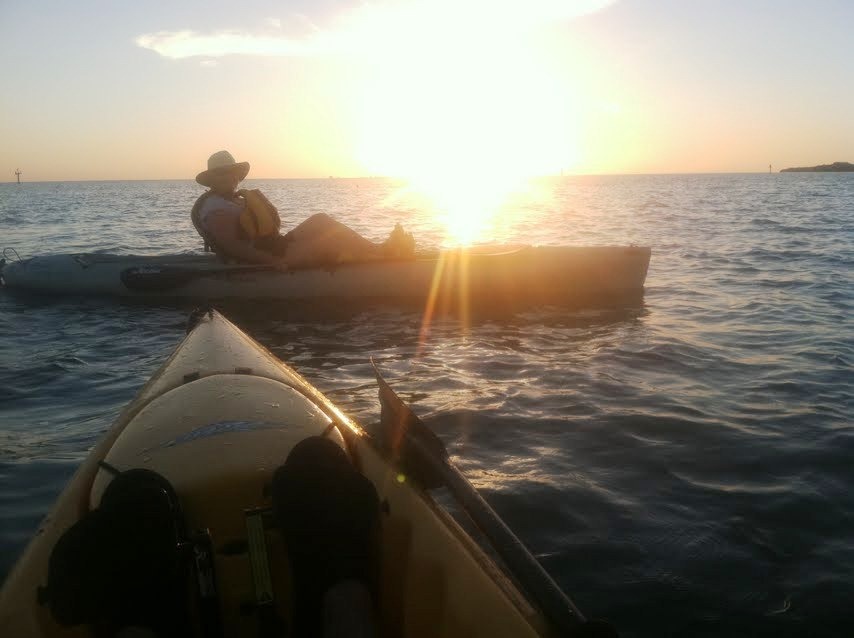 [sunset%2520with%2520pam%2520in%2520kayak2%255B6%255D.jpg]