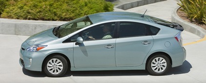 2012 Toyota Prius Plug-in Betting On HOV Access