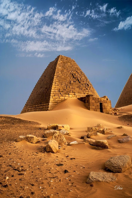 pyramids-nubian-3 pyramids-nubian-3
