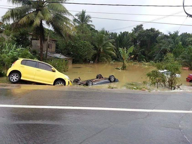 Gambar Banjir Di Kelantan 2014
