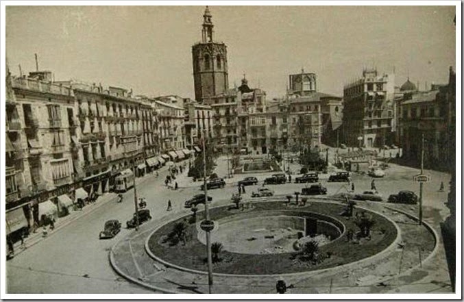 1957 plaza de la reina