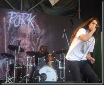 1002884_10201551152801506_1614980932_n