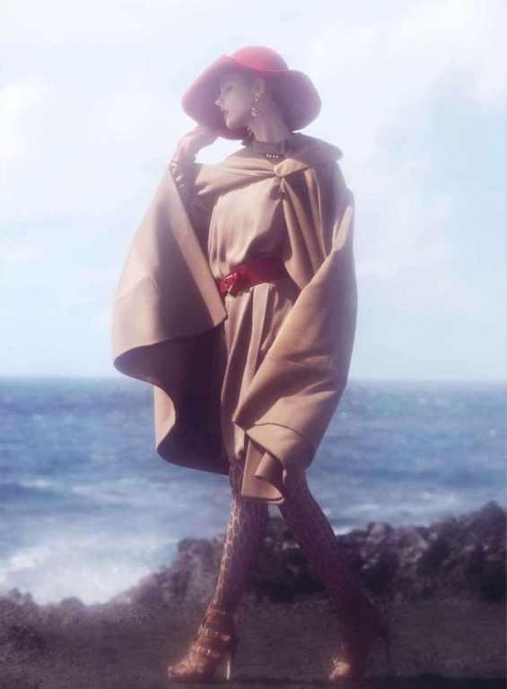 [Harpers-Bazaar_US-May-2010-barbara-palvin-chloe%255B5%255D.jpg]