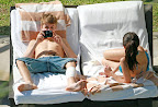 Selena+Gomez+Justin+Bieber+Selena+Gomez+Sunbathe+pw6ajTIQeAzl.jpg