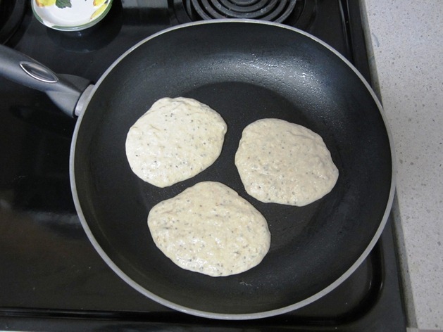 [pancakes%2520050%255B2%255D.jpg]