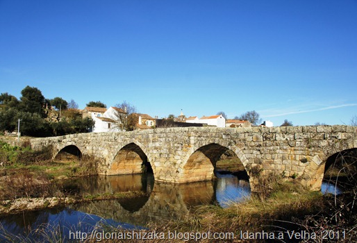 Portugal - Idanha a Velha - ponte de origem romana - Glória Ishizaka