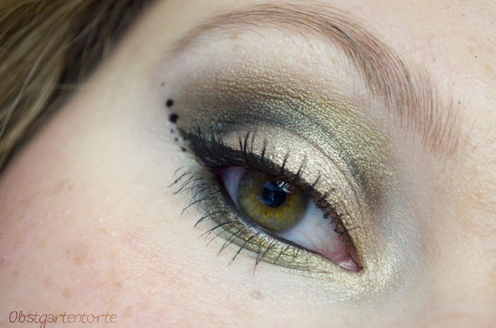 Wet'n Wild Comfort Zone Look