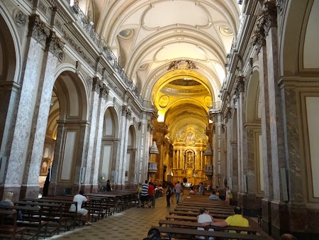 07. Interior catedrala Buenos Aires.JPG