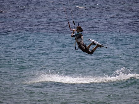 16. Kite surfer in sarituta.JPG