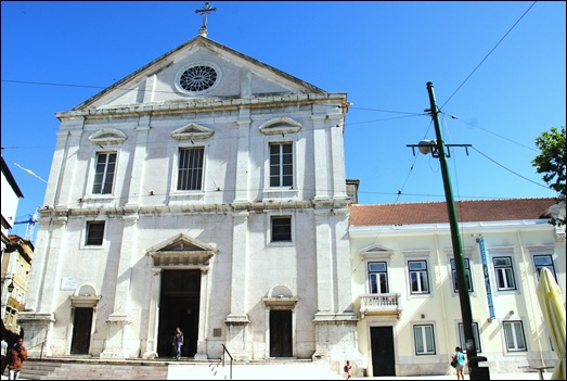 Gloria Ishizaka - Igreja de Sao Roque - exterior