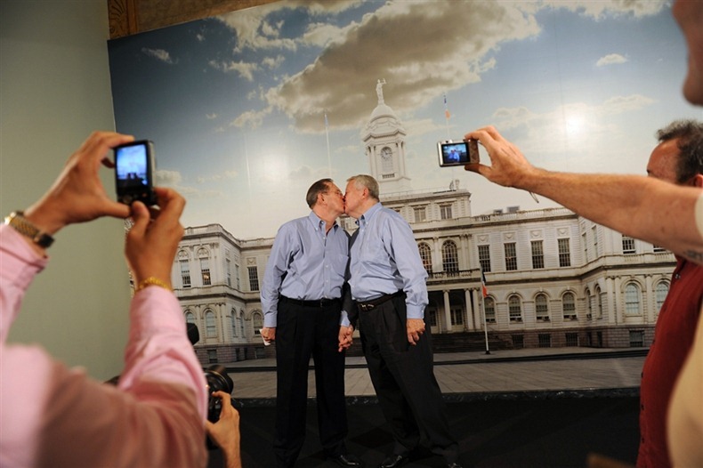 first-gay-marriage-ny-18