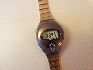 Which Watch Today...: Seiko Alba Spoon Core W626-401 Gold