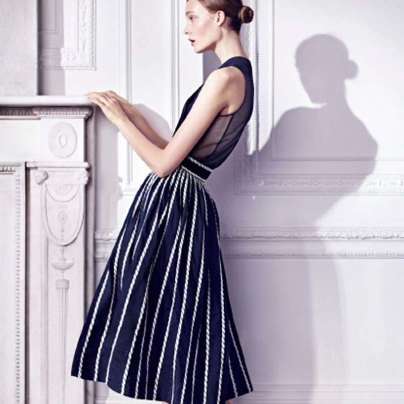 Summer elegance from DAKS