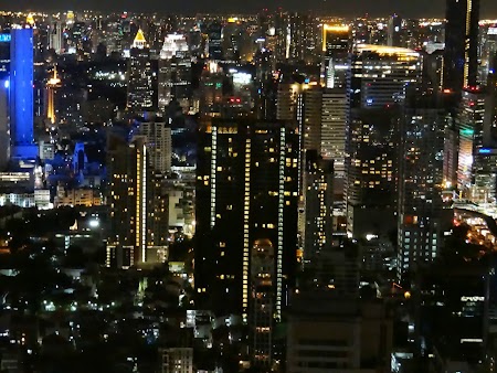 22. Bangkok by night.JPG