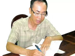 TS Lê Bá Khánh Trình TS Lê Bá Khánh Trình