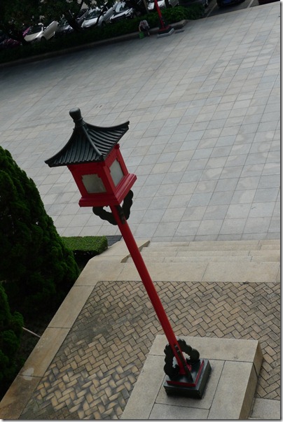 Palace brass lantern 宮廷銅燈柱