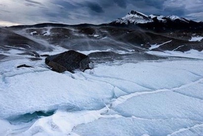 [frozen-lake-photos-023.jpg]