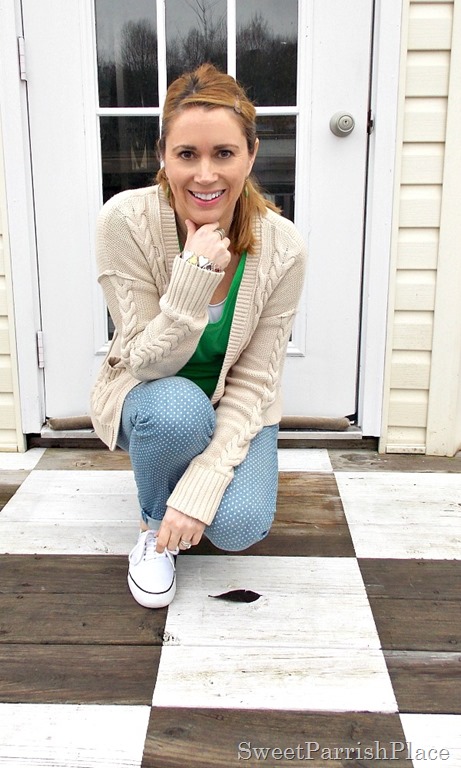 [Polka%2520dot%2520skinny%2520jeans%252C%2520white%2520sneakers%252C%2520green%2520Tshirt%252C%2520neutral%2520cardigan2%255B3%255D.jpg]