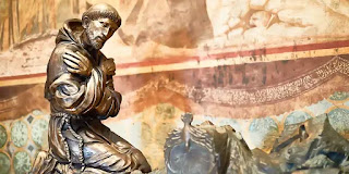 Về tấm áo choàng của thánh Phanxicô Assisi Về tấm áo choàng của thánh Phanxicô Assisi