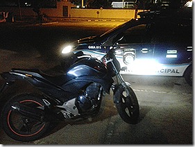 GMA APREENDE MOTO COM MENORES (2)