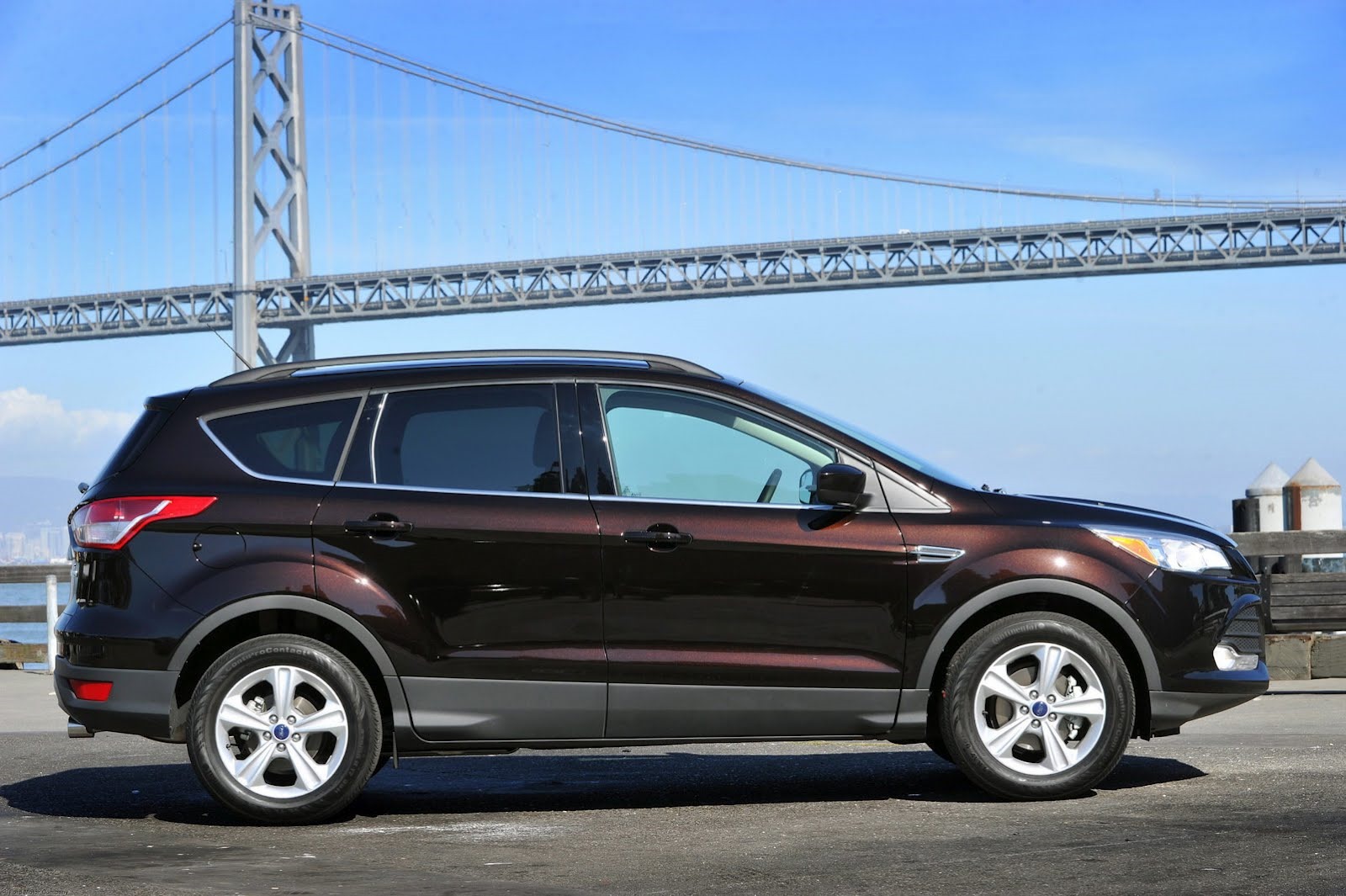 [2013-Ford-Escape-2%255B2%255D.jpg]