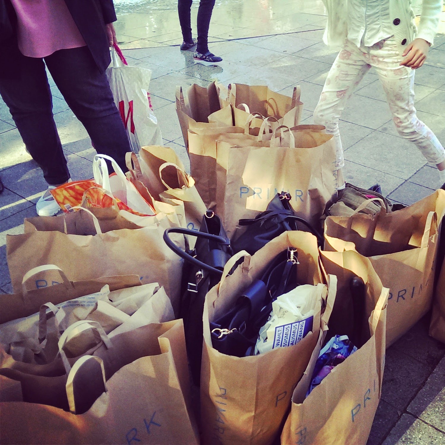 norlove SHOPPEN MACHT GLÜCKLICH