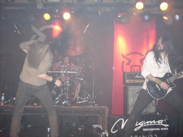 [229581_1048372363451_1049952047_171312_7660_n%255B2%255D.jpg]