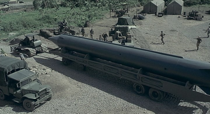 [Thirteen-Days-Soviet-Missile2.jpg]