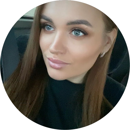 Леся Гокова