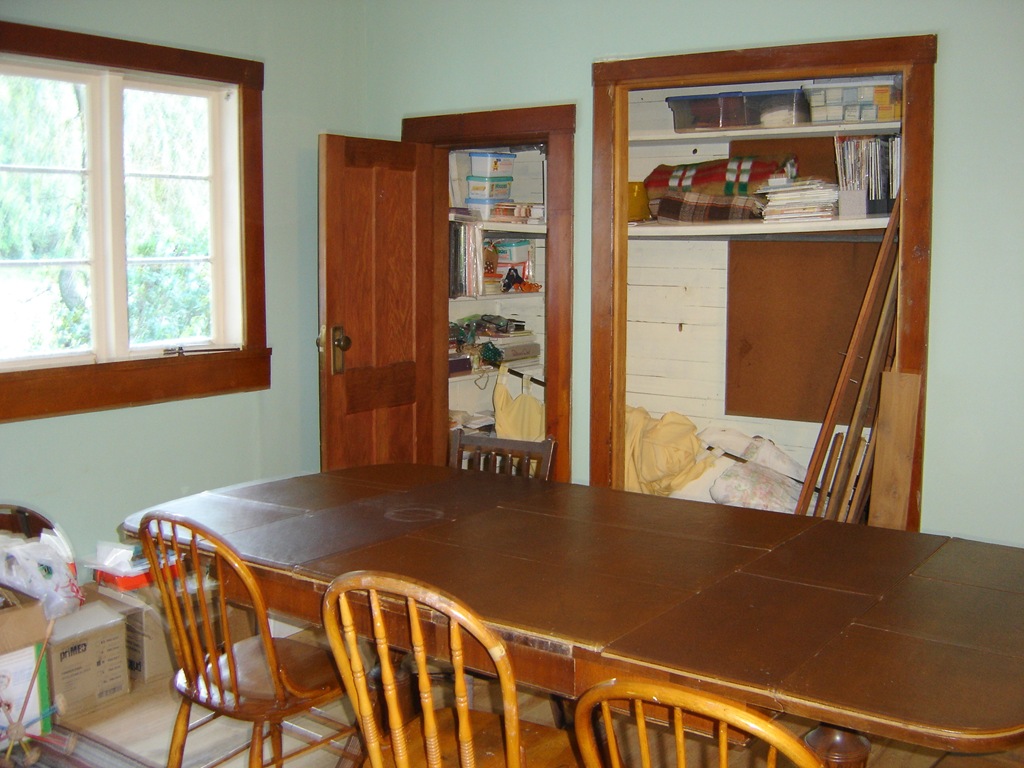 [closets%255B3%255D.jpg]