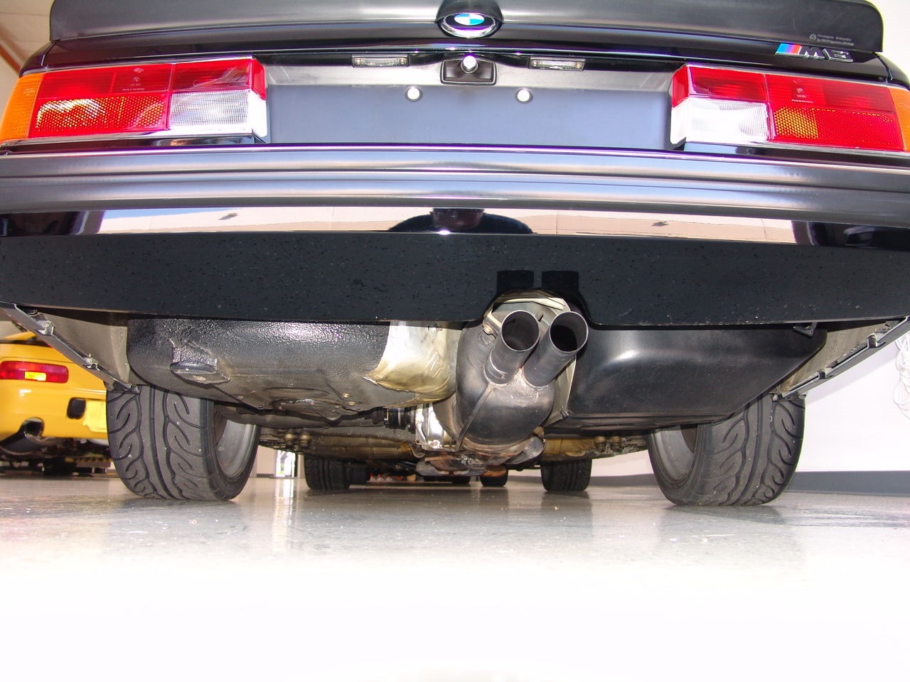 [1988-BMW-M6-Carscoop7%255B2%255D.jpg]