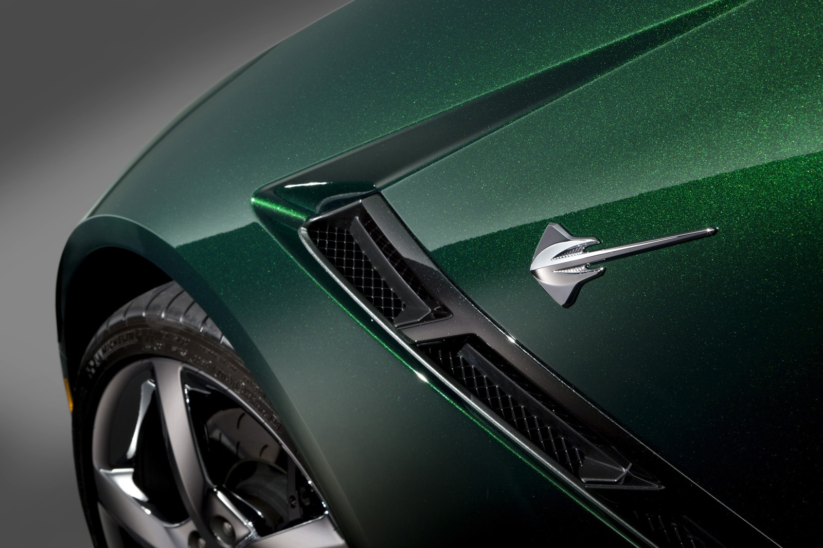 [2014-Chevrolet-Corvette-Premier-Edition-Convertible-5%255B3%255D.jpg]