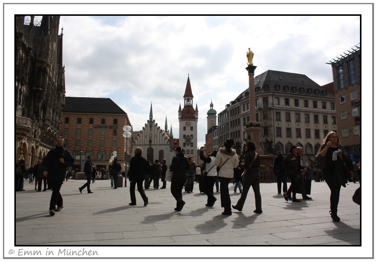 [Marienplatz-and-Altes-Rathaus-Munich%255B2%255D.jpg]