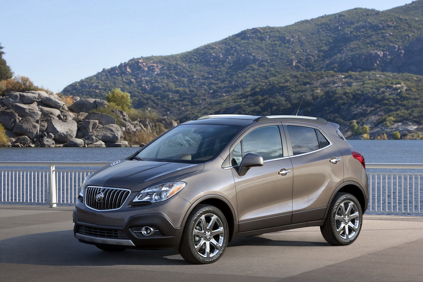 [2013-Buick-Encore-14%255B2%255D.jpg]