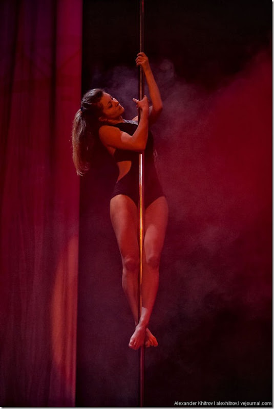 russian-pole-dancing-competition-10