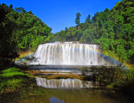 Tinuy-an Waterfalls