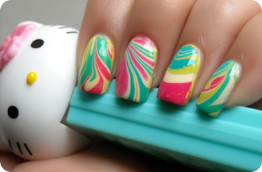 water-marble-nails-1