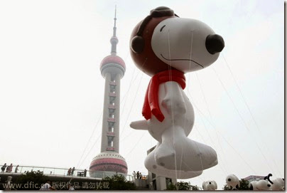 Snoopy Shanghai Balloon 04 (via Chinadaily)