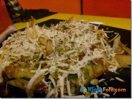 Okonomiyaki Pizza Jepang_02