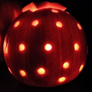 20131028 pumpkin carving (45) edit