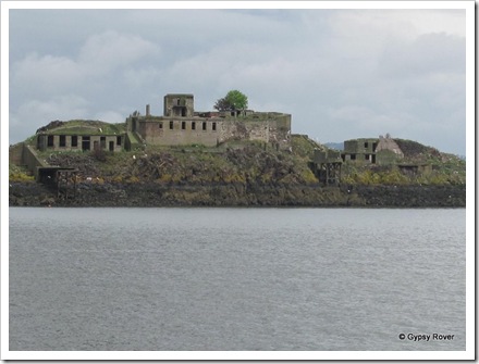 Inch Garvie Island in the Firth of Forth has been an isolation hospital and a prisoner in the past