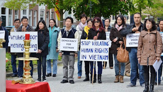 Nhà cầm quyền cộng sản Việt Nam không cải thiện nhân quyền thì sẽ không có hiệp định thương mại tự do EVFTA. Nhà cầm quyền cộng sản Việt Nam không cải thiện nhân quyền thì sẽ không có hiệp định thương mại tự do EVFTA.