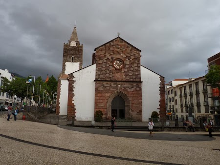 Revelion 2014:  Biserica din Funchal, Madeira