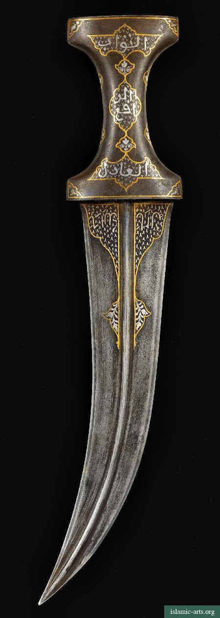AN INDIAN STEEL-HILTED DAGGER, 18TH-19TH CENTURY