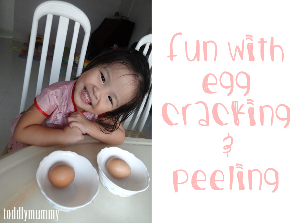 Egg peeling cover