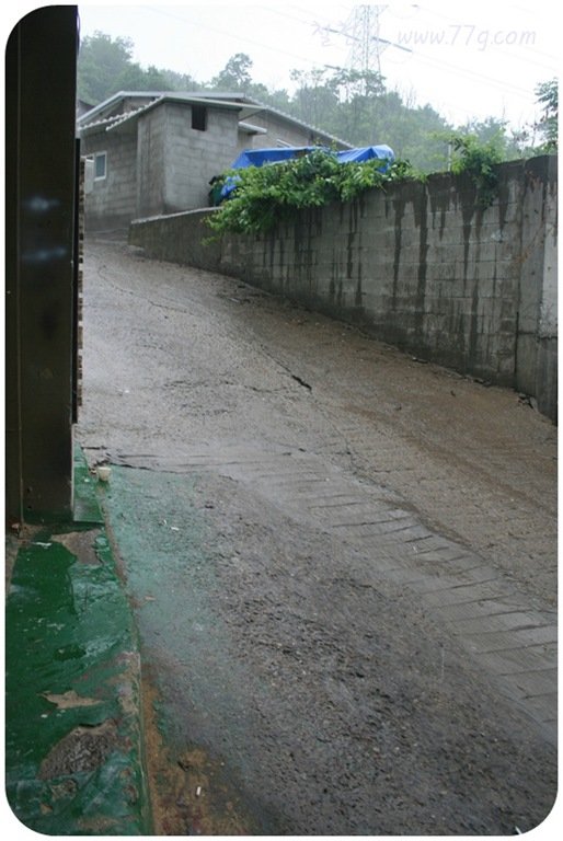 [%25C2%25A0%25C2%259C%25C3%2580IMG_0700-20110622-171552%255B4%255D.jpg]