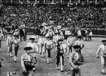 1914-04-22 Sevilla Paseillo Belmonte y Joselito